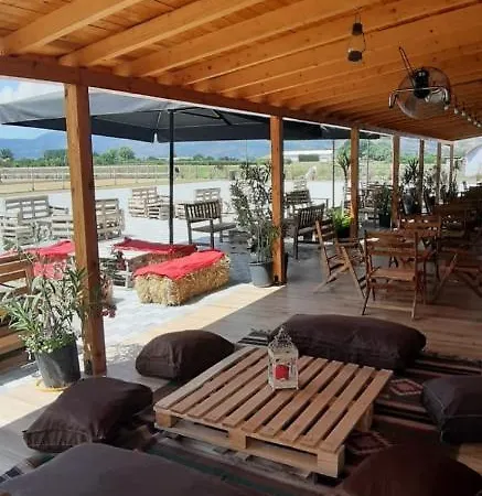 House Of Horses Shtepia E Kuajve Hotel Korce
