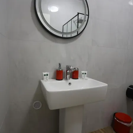 Hotel House Of Horses Shtepia E Kuajve Korce