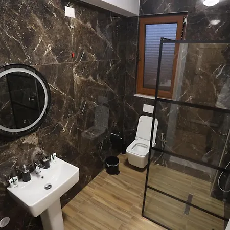 House Of Horses Shtepia E Kuajve Korce
